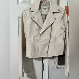 Abercrombie & Fitch Women's Beige Leather Jacket
